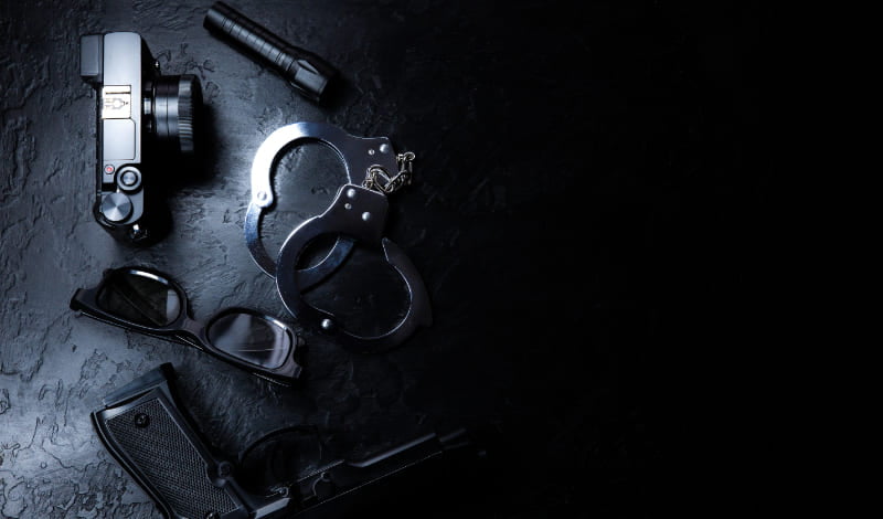 『「デカ」とは一体何？ 刑事がデカと呼ばれる理由』-アイキャッチ